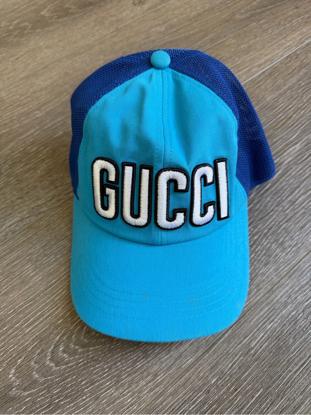 Gucci Turquoise and Navy Logo Baseball Cap
